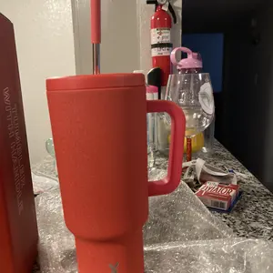 Product Review of 【Latest Style】 - Meoky 40oz Stay Hot Or Cold All DayStainless Steel Thermos Cup, Perfect For Car, Office & Travel, Large Capacity, Trendy Design, Valentine's Day gift Ready Glow-In-The-Dark White Marine Life, Insulated Mug Tumbler With Handle from J**s