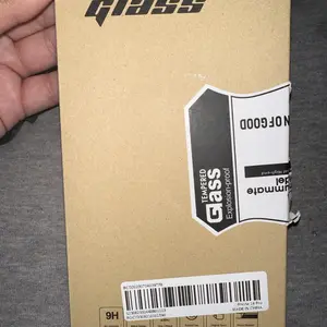 Product Review of Anti-Spy Privacy Phone Screen Protector, Tempered Glass Film Compatible with iPhone 17/16/15/14/13/12/11 Pro/Pro Max/Plus, Mobile Phone Accessory from n**i