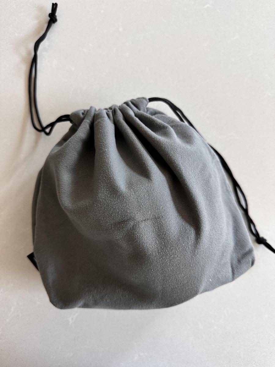 Item: White, No Travel Case