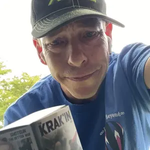 Product Review of The Krak'in 2.0 - Innovative Shotgun Tool with Built-in Funnel from F**w