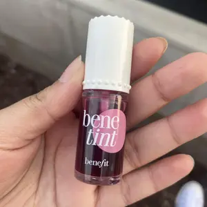 Product Review of Benefit Cosmetics Benetint Liquid Cheek Blush Stain & Lip Tint from a**i