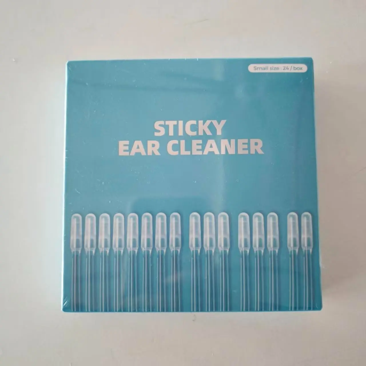Adhesive Earwax Removal Tool， 24pcs Cleaning Tools Kit, Ear Cleaner, Children and Adults Adhesive Ear Digging Stick for Safety Ear Scoop with Dust Cover Packaging，Adhesive Ear Wax Removal Stick