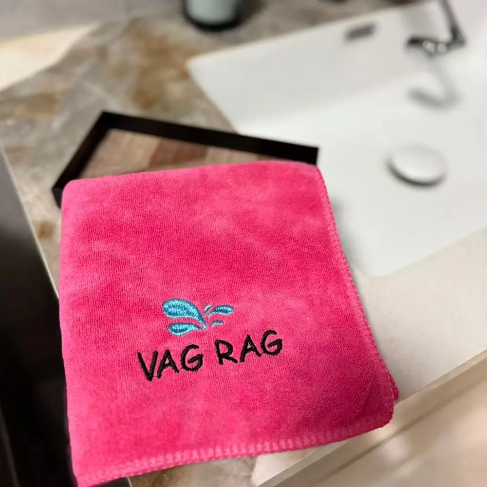 Valentine's day towel gift,Funny Embroidered Absorbent Towel Gift Set, Humorous Birthday & Anniversary Present for Him Her, Wedding Season Memento 30x30 Cm