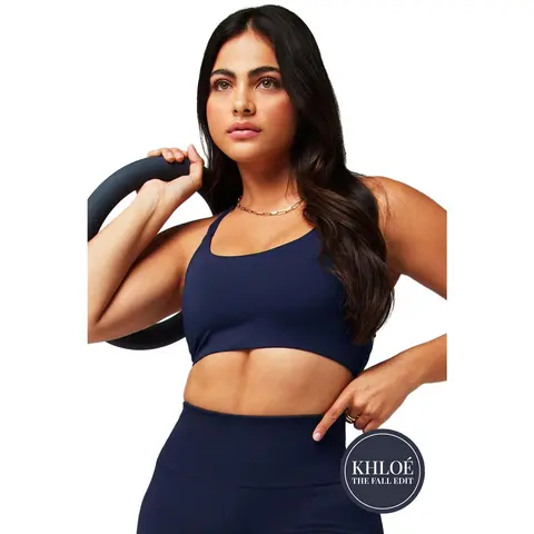 Fabletics Women's Principal Low Impact Workout Bra - Keyhole Neckline, Machine Washable, All Seasons, Ideal for On the Mat Activities