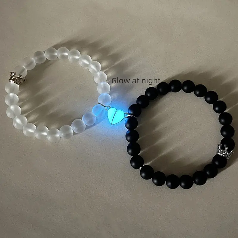Fashionable Couple Bracelets - 2-Piece Heart-Shaped Magnet Jewelry with Blue & Green Light Beads, Matching Couples Matching Items, Night-Glow Love Thoughtful Gift for Anniversaries, Fashionable Couple Bracelet