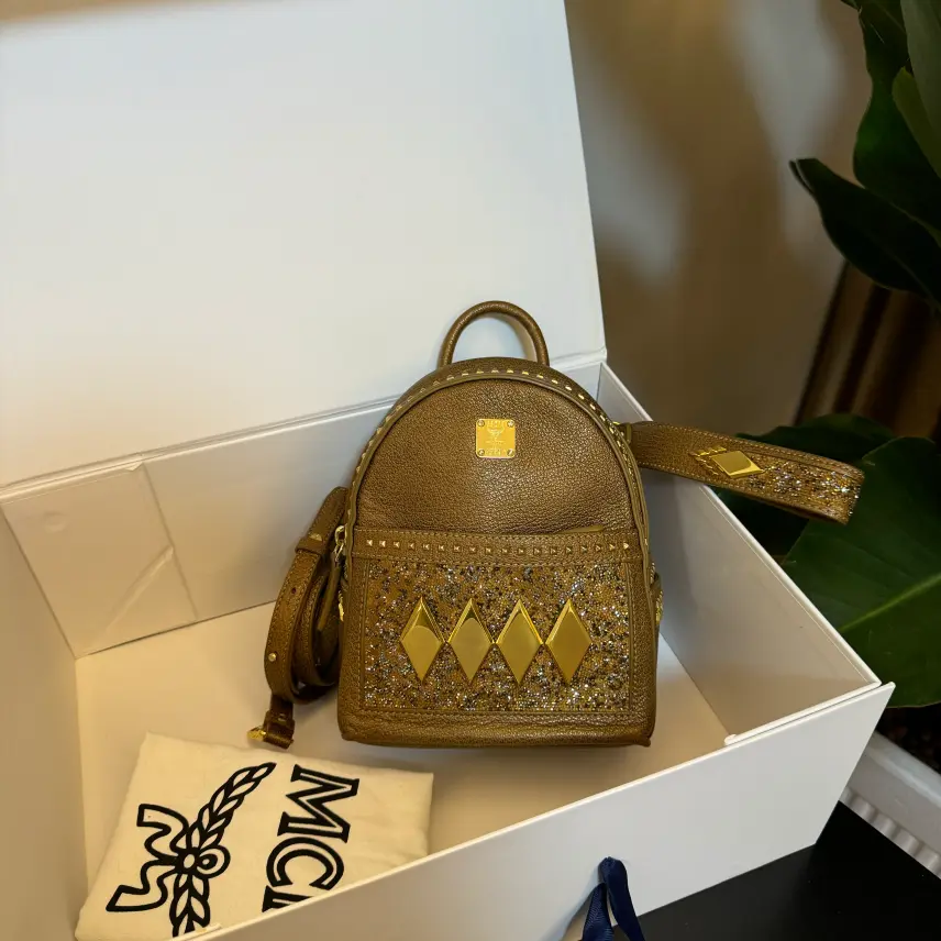 Pre-owned MCM Leather Shoulder Bags 7.8'' R1669 Shoulder Bag C7546955698 1205 T1 Chloe