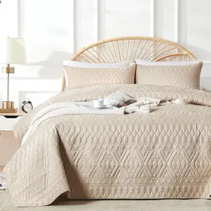 King/Cal King Size Quilt Bedding Set,Beige Lightweight Microfiber Soft Bedspread,Modern Style Geometric Pattern Coverlet Set for All Seasons,3 Piece(1 Quilt,2 Pillow Shams)