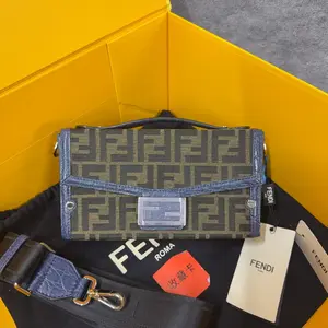 Pre-owned FENDI Canvas Crossbody Bags Baguette Soft Trunk Brown CPU0318