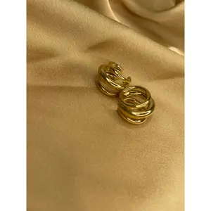 Pendientes Triple  Dorado