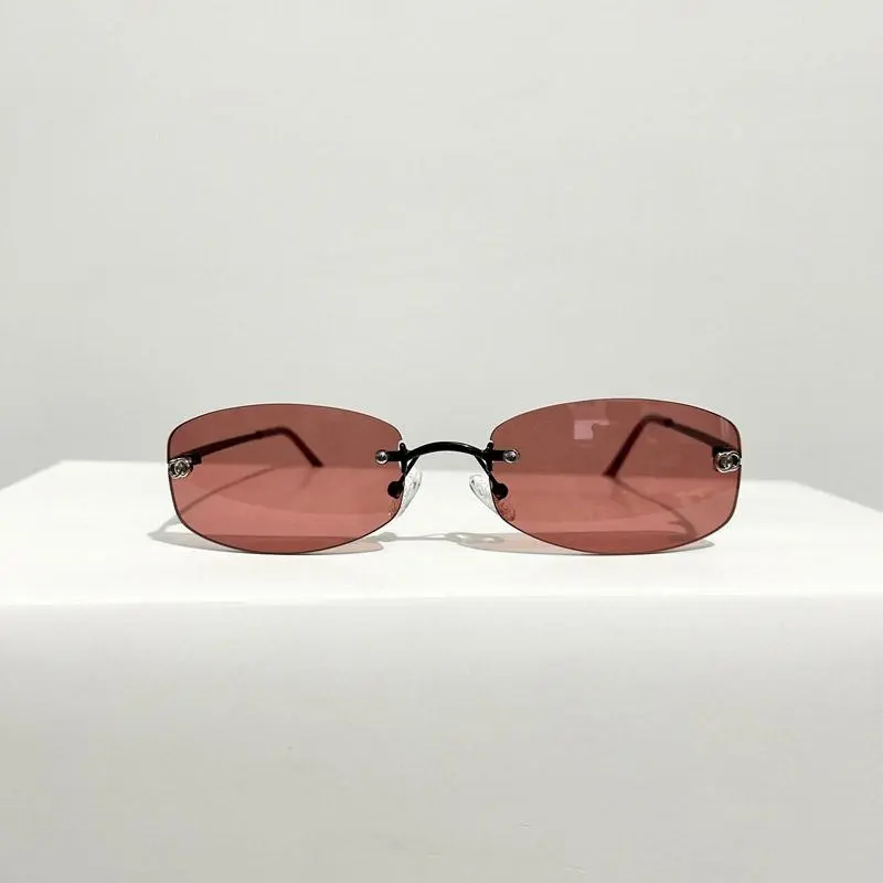 Jennie Rimless Sunglasses Women Metal Frame Glasses Luxury Brand Chic Eye Sun Glasses Ocean Film Shades Framelss Oval Eyewear