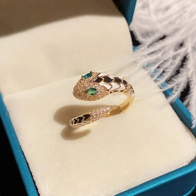 C Type   Drip Oil Green Eye Serpentine O