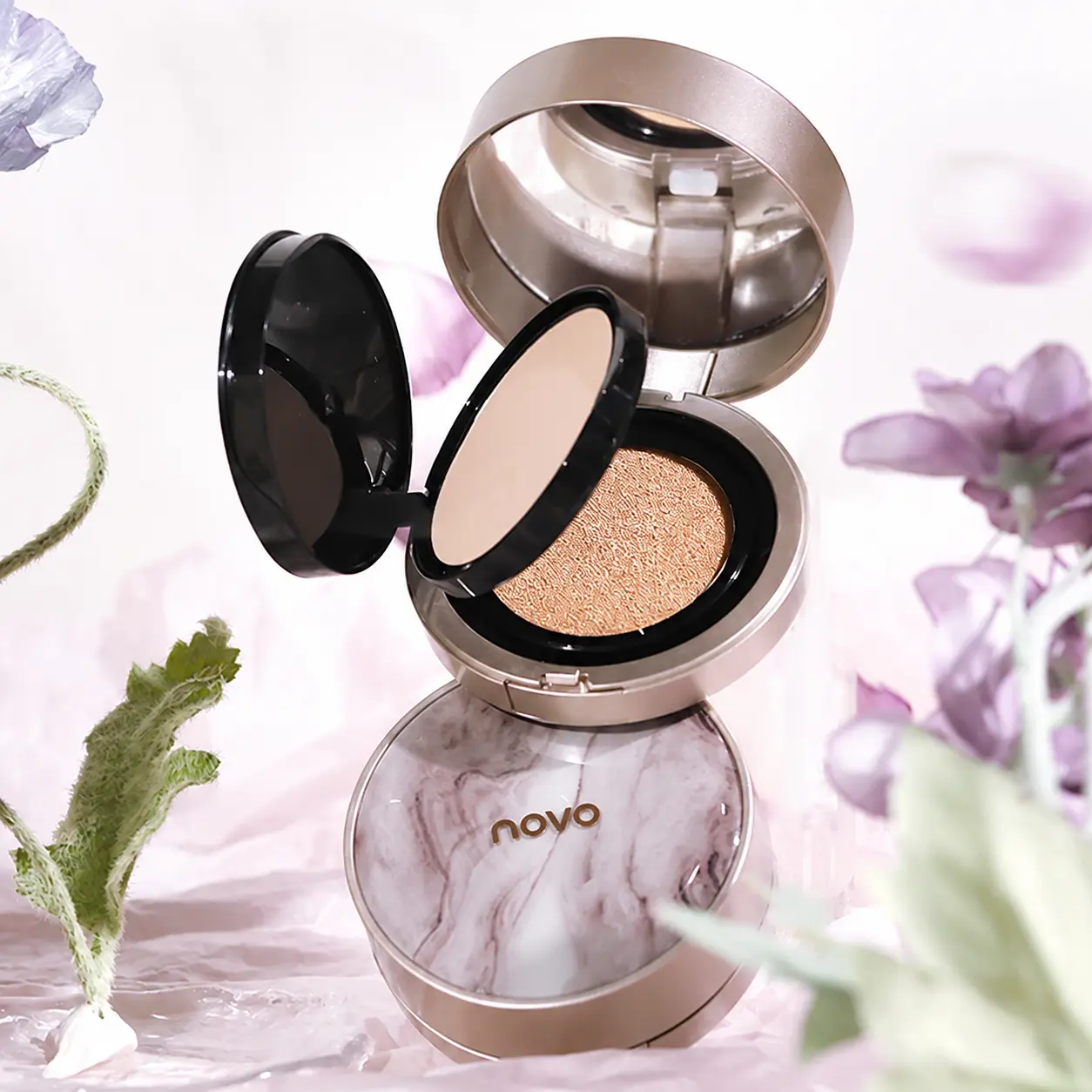 2-in-1 Cushion BB + Compact Powder Foundation, Beauty Products with Hyaluronic Acid, Make Up for All Skin Types, Sun Protection & Natural Look in 30 Seconds