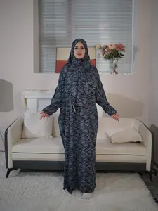 Women's All Over Print Long Sleeve Prayer Dress Abaya with Hijab, Classy Modesty Elegant Bishop Sleeve Long Arabian Dress & Hijab, Muslim Clothing for All Seasons, Thobe Combo