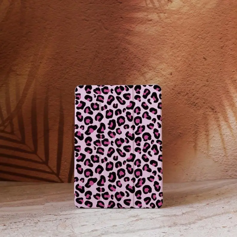 Leopard Kindle Case With Hand Strap, Cover for Paperwhite 12th 7”, Kindle 2024, Fire 7, Kobo Clara BW Gift