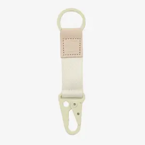 Thread Wallets Off White Keychain Clip