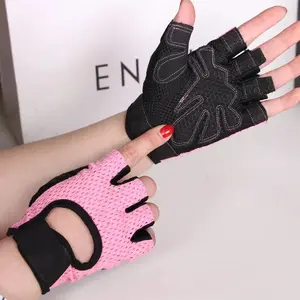 HexaFit Grip Gloves