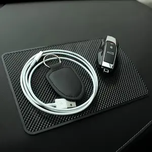 1 piece Car Non Slip Mat Sticky Anti Slip PVC Pads Heat Resistant Car Dashboard Phone Sunglasses Holder Car Styling