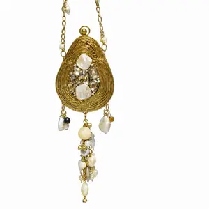 Elegant Pearl & Crystal Mini Brass Bag – Teardrop Statement Handbag (Gold)