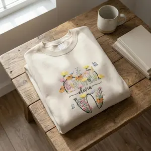 Floral Tooth Embroidered Sweatshirt, Personalized Dental Hygienist Gift, Dentist Crewneck, Custom Name Dental Assistant Shirt