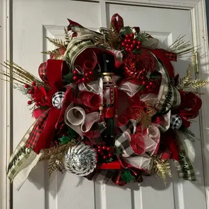 Christmas Nutcracker Soldier Wreath - Festive Home Decorations wreaths