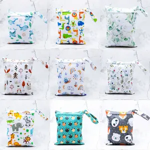 Reusable Diaper Wet Bag, Large Capacity Swimming Gear Storage, Travel Cosmetic Organizer, Polyester Material, 20x25 Cm Zipper Closure, Multifunctional Diaper Bag