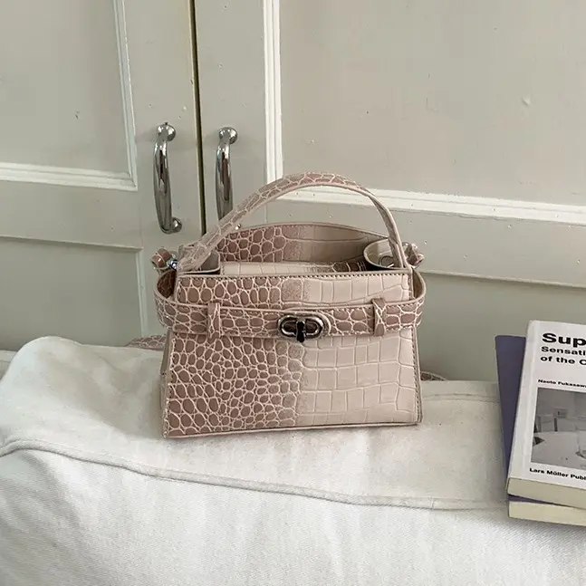 Premium-style color-block Kelly bag with crocodile-embossed texture; a chic, affordable luxury handbag suitable for commuting—wearable as a handheld, shoulder, or crossbody bag (2026 new arrival, compact structured style)