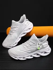 Men's Fashionable Lace Up Low Top Sneakers, Casual Breathable Lightweight Sports Running Shoes, Trendy All-match Sneakers for Daily Wear, Closed