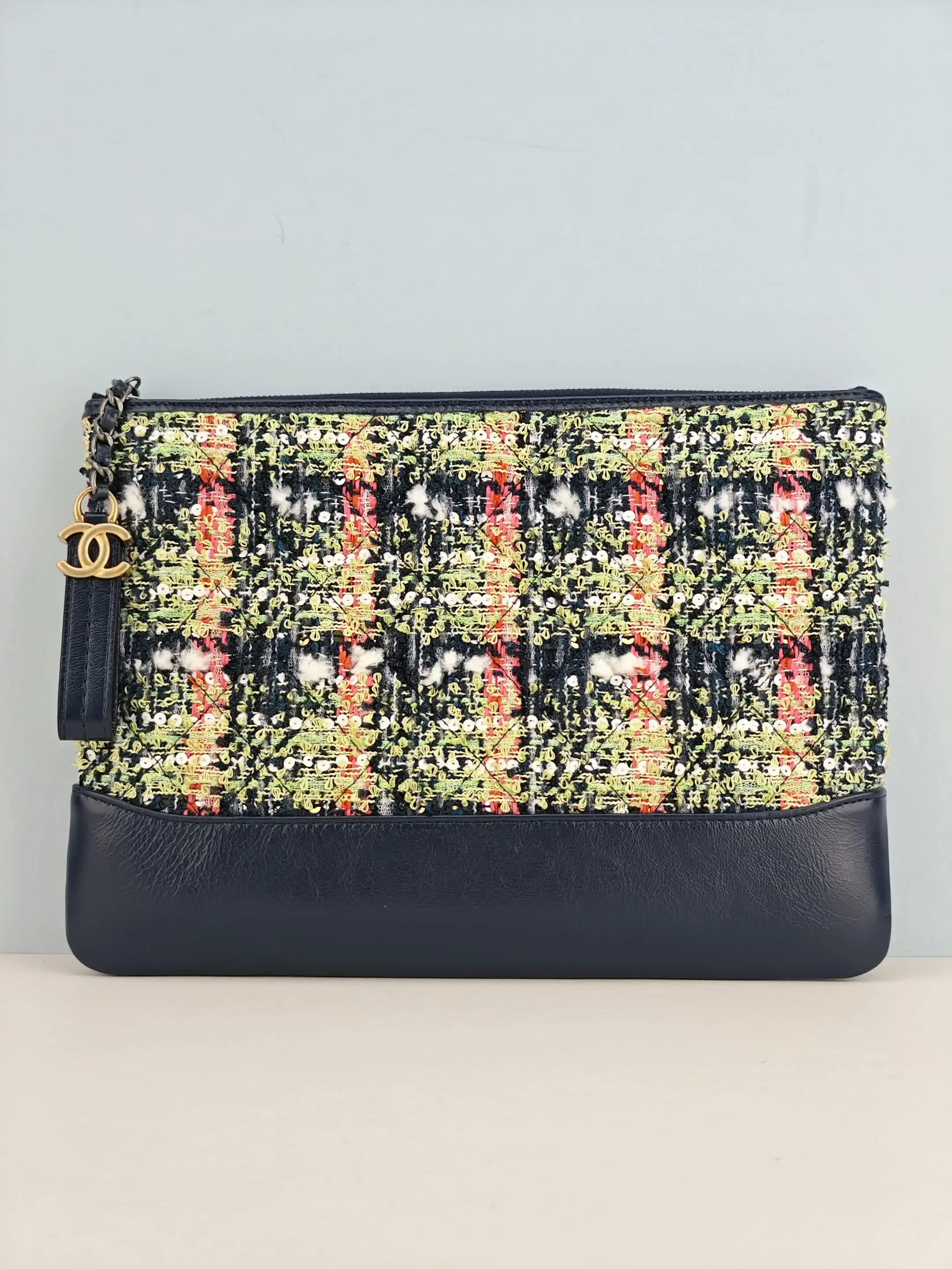 Pre-owned Tweed and Leather Clutches & Wristlets Chanel Gabrielle Tweed Clutches Bag Navy Blue【29357346】