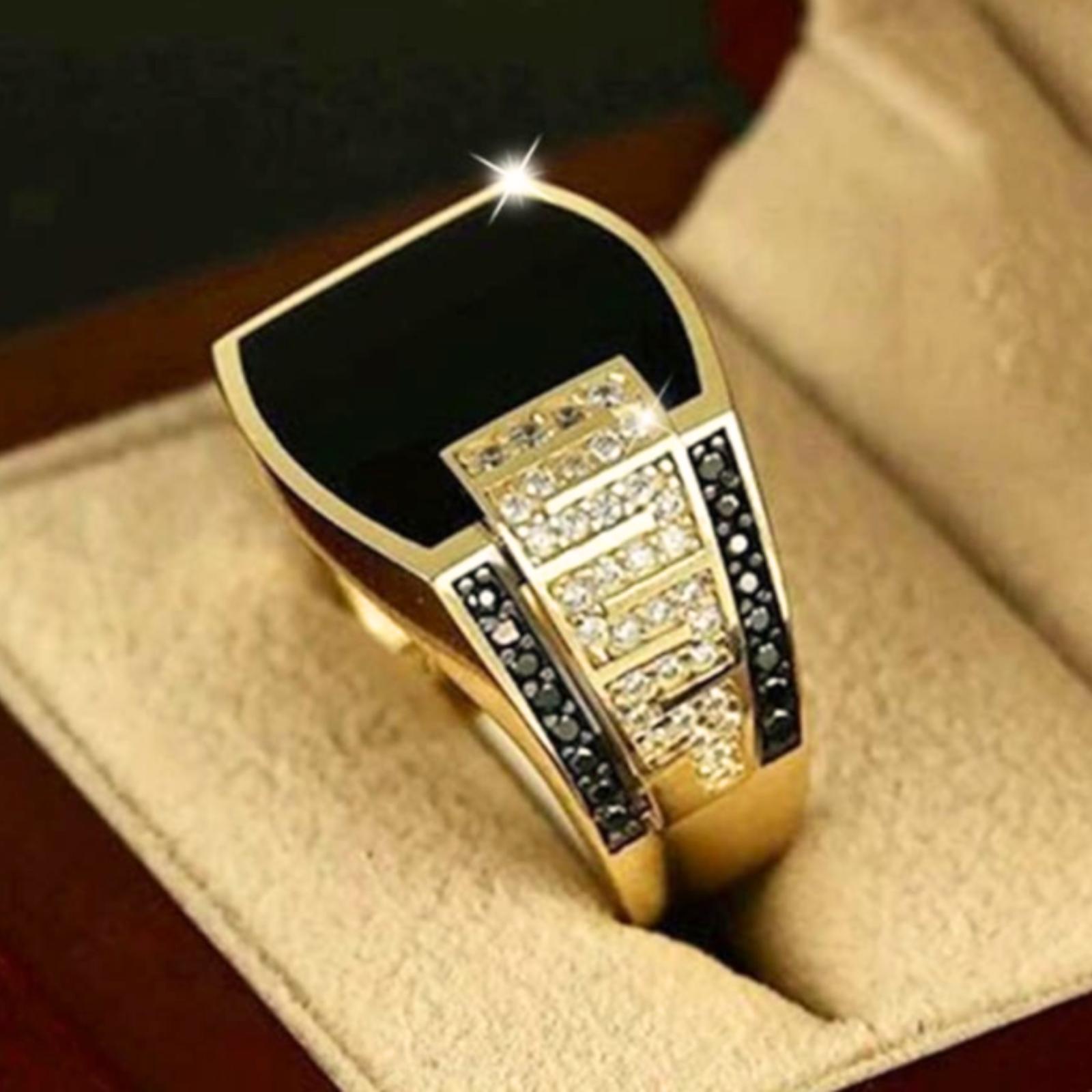 Classic punk-style men's ring, gold-plated wedding and engagement jewelry, adorned with black stones for a stylish look for gentlemen.