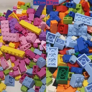 TOOUEE 500 Pieces Two Color Theme Types Building Bricks, Classic Bulk Small Blocks in Random Color, Mixed Shape Classic Building Bricks Model Kit Set Basic Building Blocks Compatible with All Major Brands
