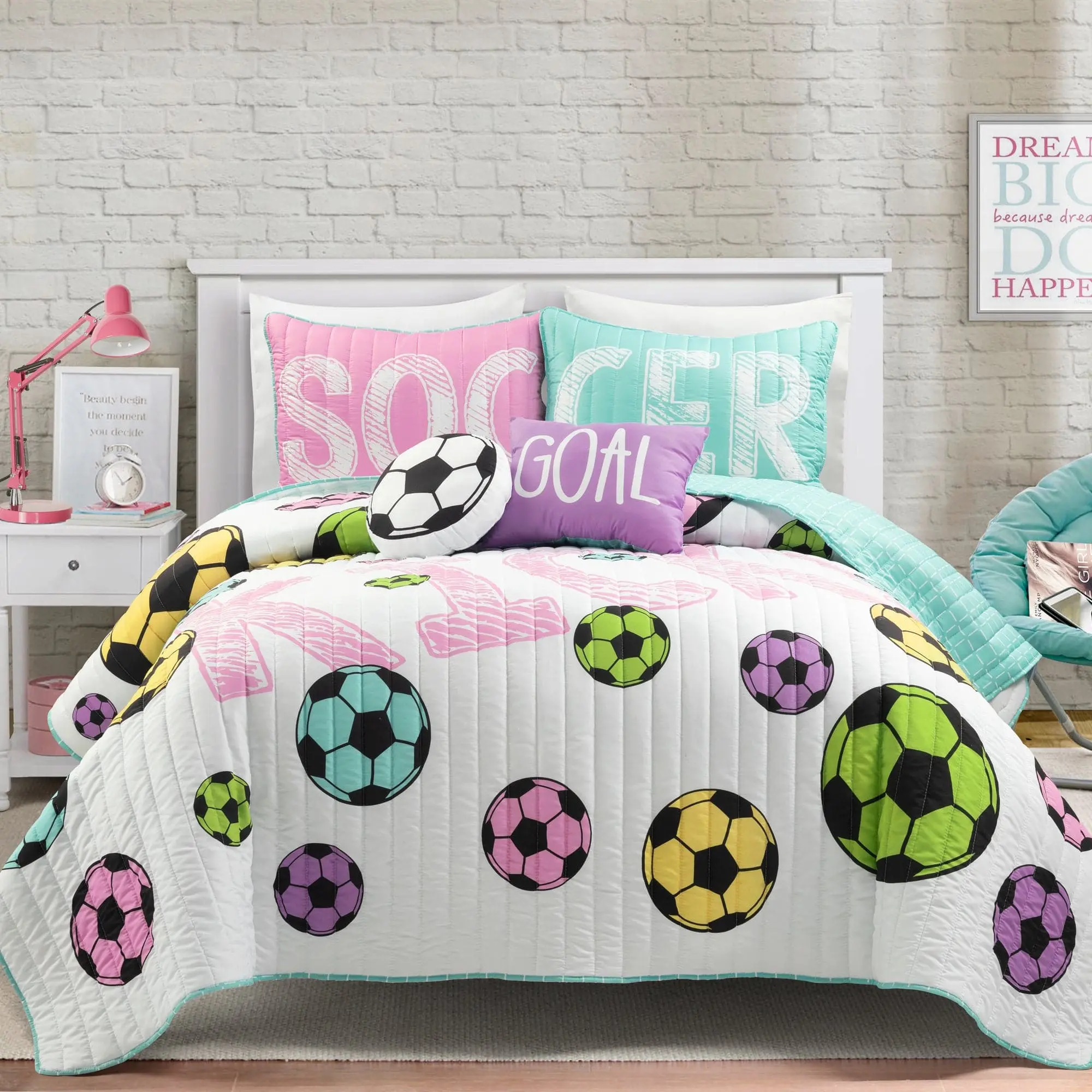 Lush Decor Girls Twin Size Polyester Quilt Set - Goal-Themed Bedding with Geometric & Bold Soccer Balls, Soft Fabric, Reversible, Includes Quilted Top & Shorts for Soccer Enthusiasts (Also Available in Full/Queen)