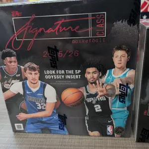 Topps Signature Class Collectible Sports Cards Packs (Sports Trading Card Box/Pack for Collectibles)