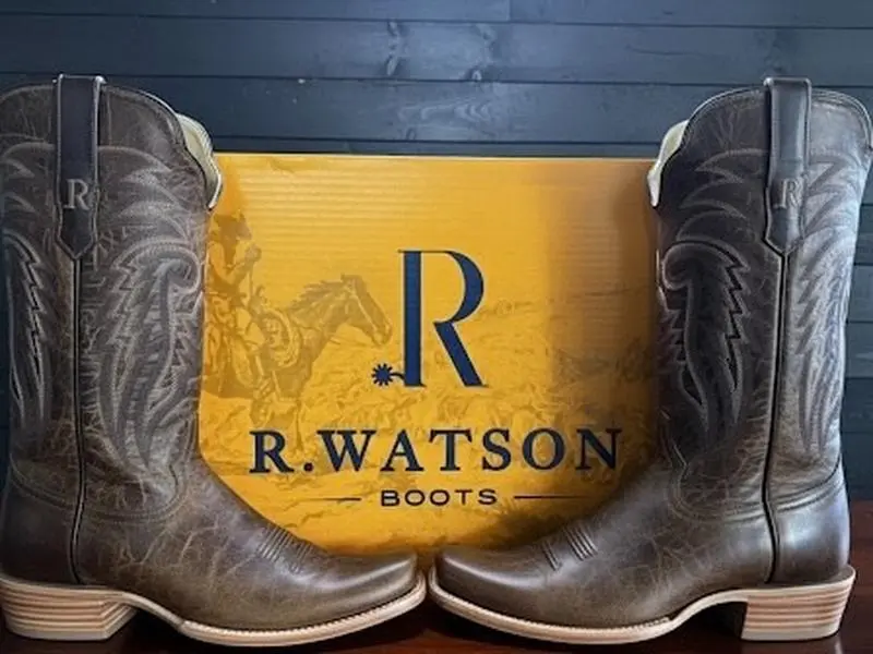R. Watson Crazy Dog Tan Cowhide Boots - Classic Western Style with Distressed Finish