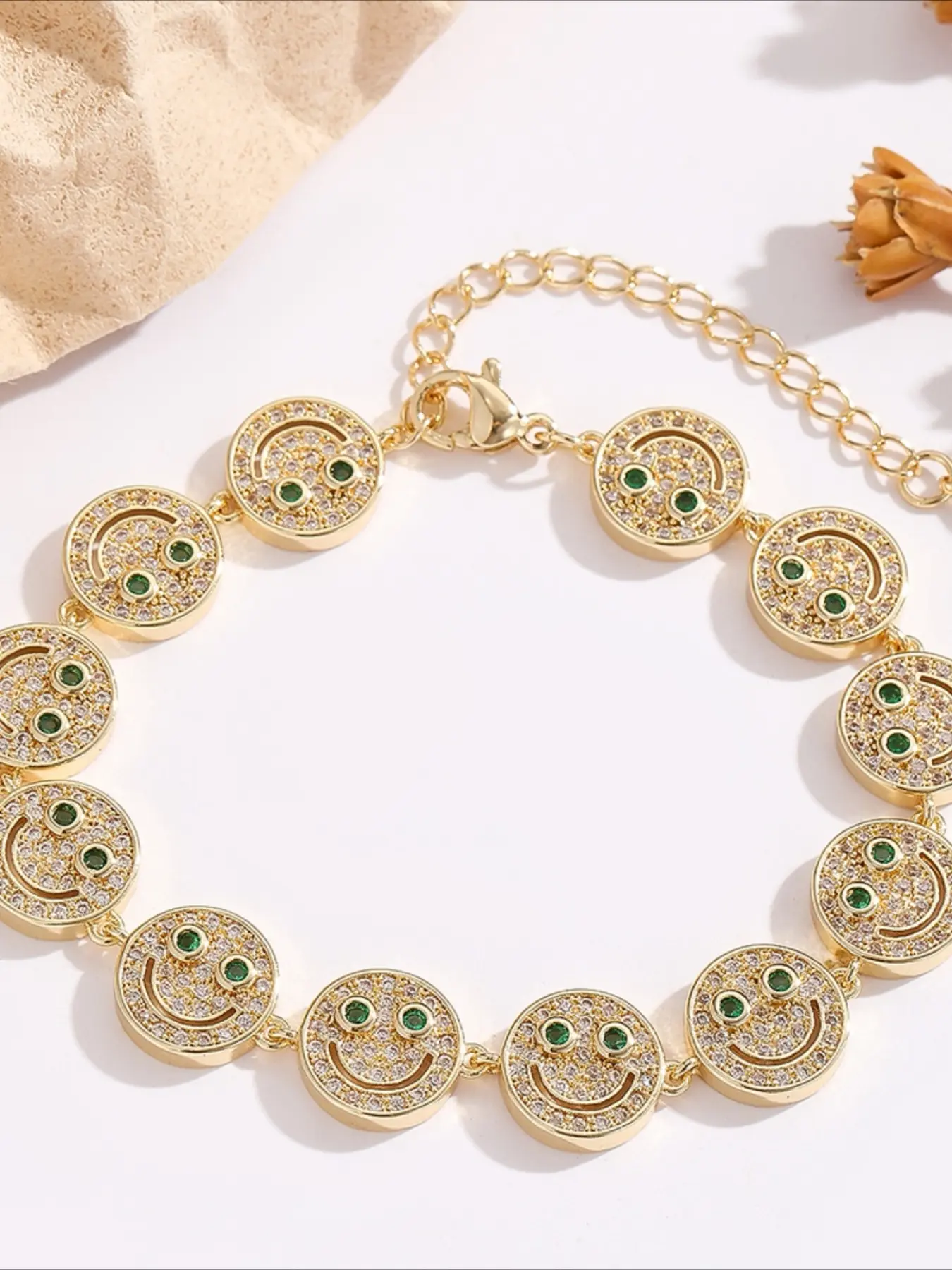 Luxury Smiling Face Cuban Link Bracelet for Women Hip Hop Vacation Party Fashion Copper Bangles Jewelry Gift Trendy