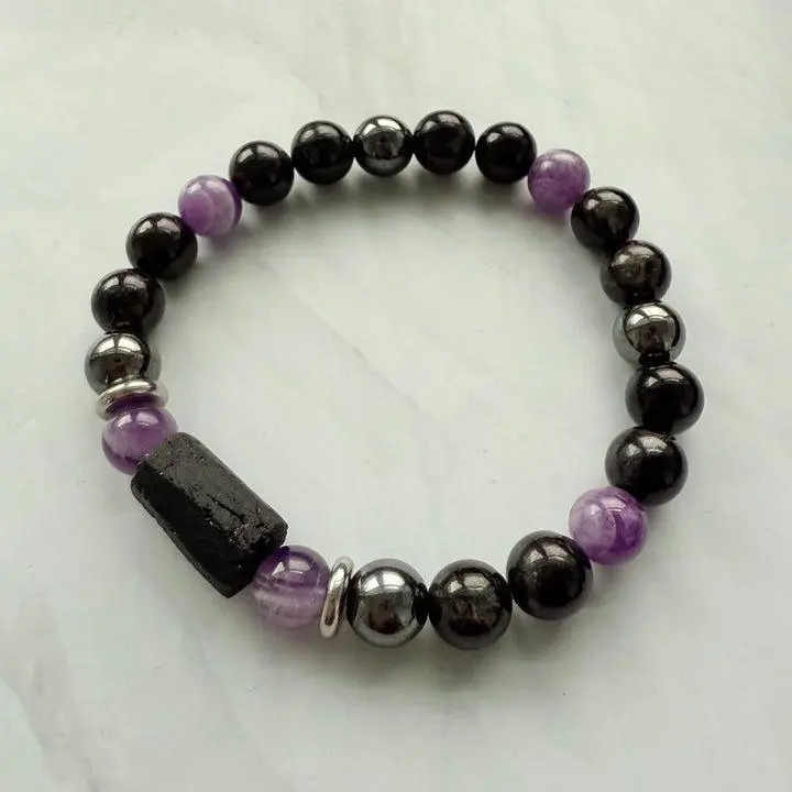 Nuummite