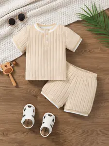 Baby Boys' Casual Fitted Short Sleeve Shorts Set, Baby Clothing, Cartoon Pattern, Round Neck, Three Button Half Open Front, Summer, 6-36m, Outfits