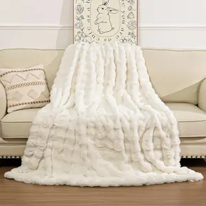 [FebruaryStockUp] HEBE Faux Fur Throw Blanket Big Bubble Rabbit Fluff Blanket for Couch, Bed, Sofa Fuzzy Elegant Soft Blanket for Living Room, Bedroom
