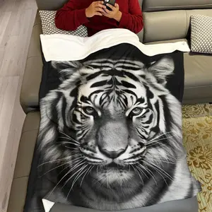 Majestic White Tiger Blanket Thin Lightweight Animal Print Throw Wildlife Room Decor Elk Bear Lion Lover Couch Bedding Accessory Jungle Theme Bedroom Decor Cool Animal Art Fleece Blanket New
