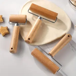 1pc Wooden Rolling Pin, Stainless Steel T-Shaped Dough Roller, Single-Handed Effort-Saving Pastry Rolling Pin for Dumpling Wrappers, Baozi Skin, Kitchen Baking Tool
