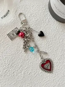 All-Seeing Eye Heart Bag Charm，Vintage Gothic Protection Keychain，Spiritual Aesthetic Pendent,Lucky Eye Protection Heart，Special gift For Holiday, Pendant, Fashionable Alloy Keychain