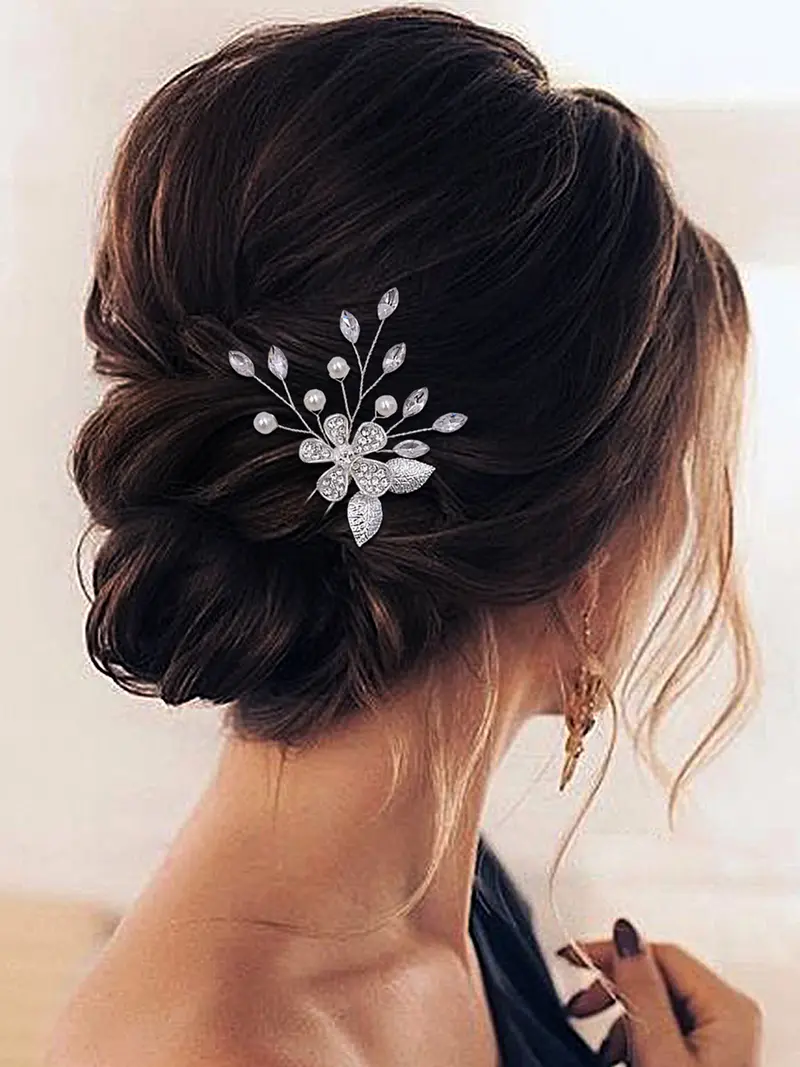 how to use a U shaped hair fork - TikTok Shop display picture 1