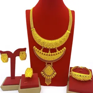 Dubai Golden Plated Popular Wedding Exquisite Chain Necklace Bracelet Earrings Ring Women Exaggerated Suit Unique Accessories Fashion Jewelry Stack