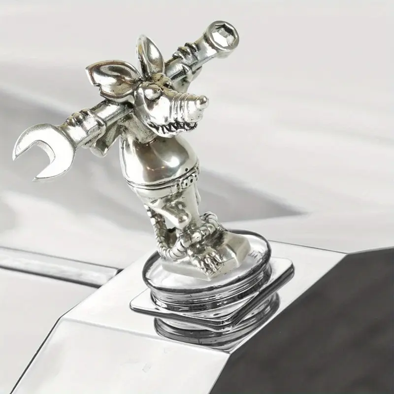 1pc Silvery Mechanical Rat Hood Ornament - Resin Figure Car Accessory, Indoor Home Decor Statue for Automotive Enthusiasts, Automotive Styling Accessory, None