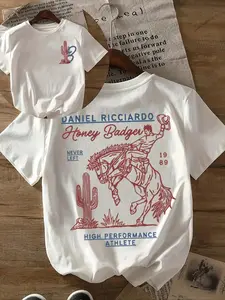 Retro Western Cowboy Horse Graphic T-Shirt, Vintage Desert Cactus "Never Left" Print Oversized Crew Neck Tee, Unisex Short Sleeve Streetwear Cotton Top, Trendy High Performance Athlete Aesthetic Shirt for Racing Fans, Western Lovers and Streetwear Enthusi