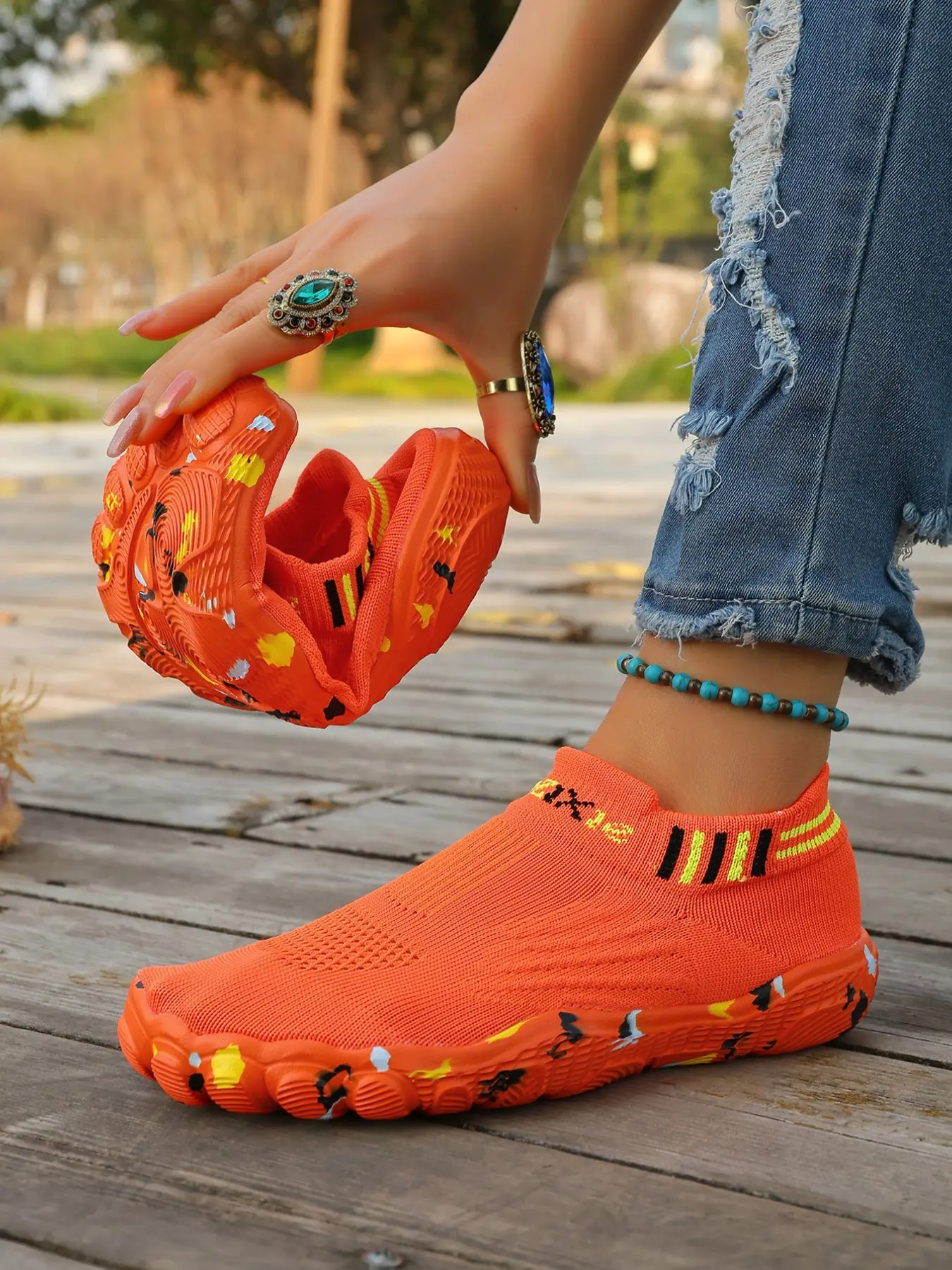 2026 New Outdoor Breathable Hiking Shoes, Five-Finger Sand Beach Trekking Shoes, Indoor Fitness Casual Water Running Shoes, Sporty Water Shoes