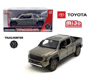 Toyota Tacoma Trailhunter 2024 1:24 Diecast Truck Bronze