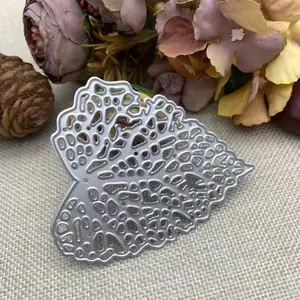 Flower Carbon Steel Knife Mold Die Paper Cutting Embossing Engraving Tool, Single Piece Floral Design, Ideal for Craft Projects