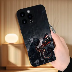 A Popular Creative Motorcycle-Themed Phone Case Suitable for iPhone 17 Air 16 15 14 13 12 11 Pro Max Plus- a Stylish Design for Everyone, Perfect As a Gift for Friends, Family, Boyfriends, Or Girlfriends.