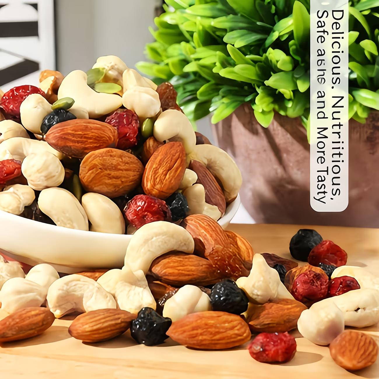 Mixed nut pieces (hazelnut, almond, cashews, walnut, dried grapes, dried cranberries); gluten-free snack; energy boost before and after workouts; low sugar, high protein; crunchy and tasty; individual small packaging for office snacks.