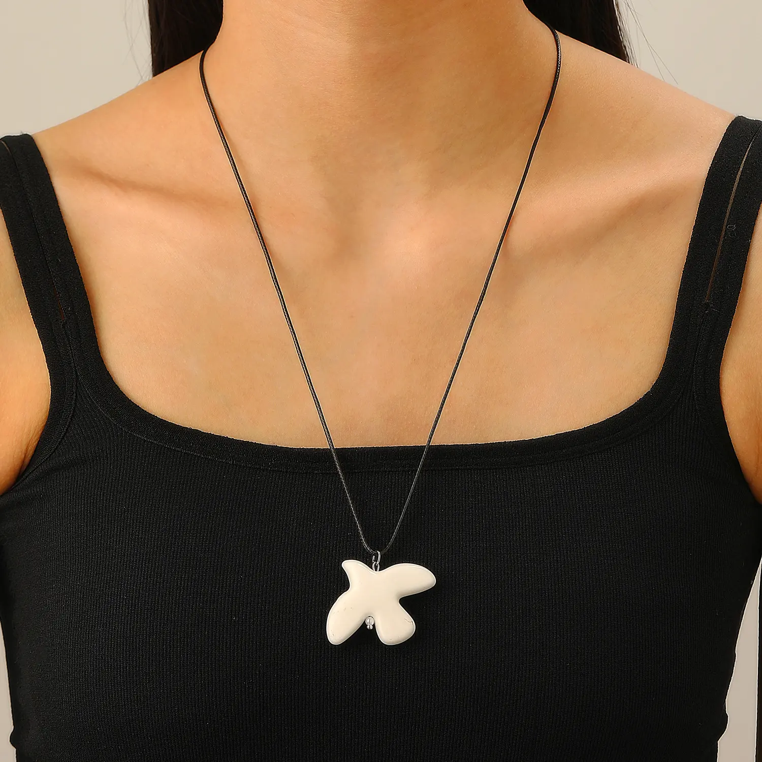 Women's 2-Piece Fashion Necklace & Earrings Set - White Ceramic Peace Dove Necklace, Vintage Geometric Round Hoops, Casual Costume Jewelry Gift for All Seasons, Female